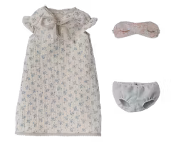 Maileg Maxi Mus med Nattlinne och Sovmask 49 cm