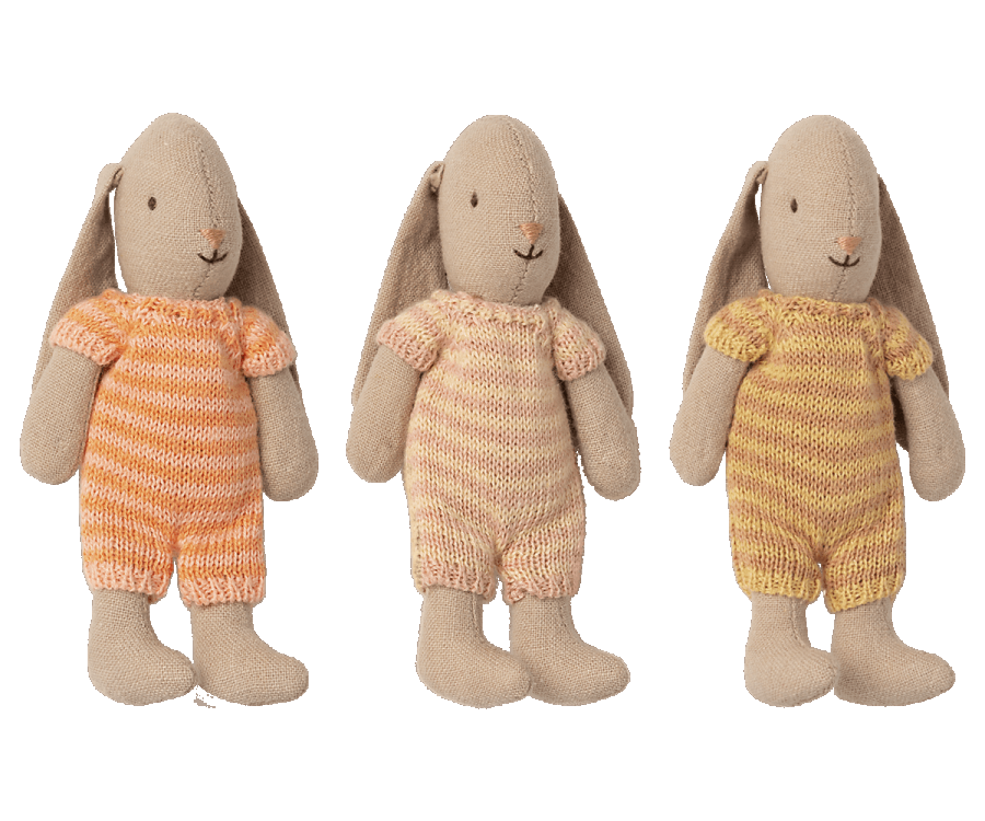 Maileg Kaninbebis Micro Bunny Med Randig Sparkdräkt Gul
