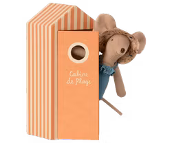 Maileg Mamma Mus Strandmus i Rosa Badhytt med Blå Baddräkt och Solhatt