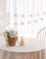 Girlang med Vita Blommor - Kalasdekoration Blomstergirlang