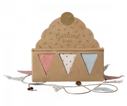 Maileg Vimpelgirlang till Dockhuset - Girlang Små Vimplar 115 cm