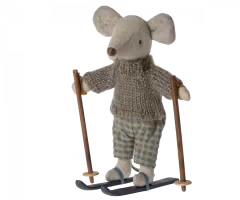 Maileg Vintermus Storebror Mus med Skidor och Grå Stickad Tröja