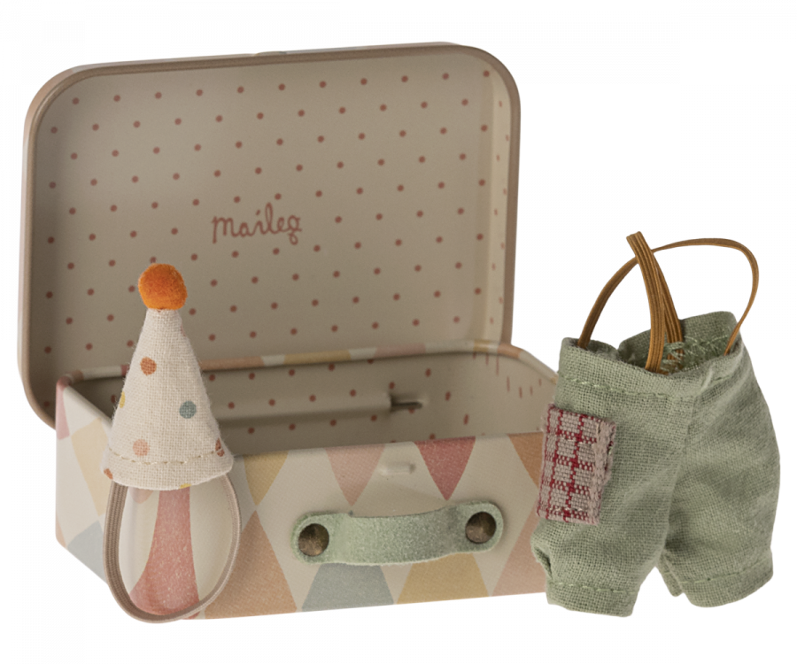 Maileg Kläder till Lillebror / Lillasyster Mus i Resväska - Clown Kläder med Hängselbyxor och Rolig Hatt