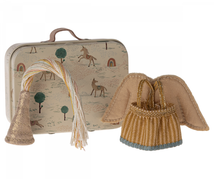 Maileg Kläder till Lillasyster Mus i Resväska - Fé Kläder med vingar och Hatt