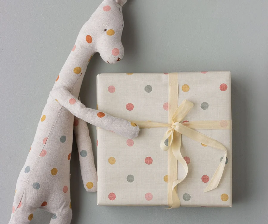 Maileg Presentpapper Mönstrat Prickigt 10 m - Multi Dots