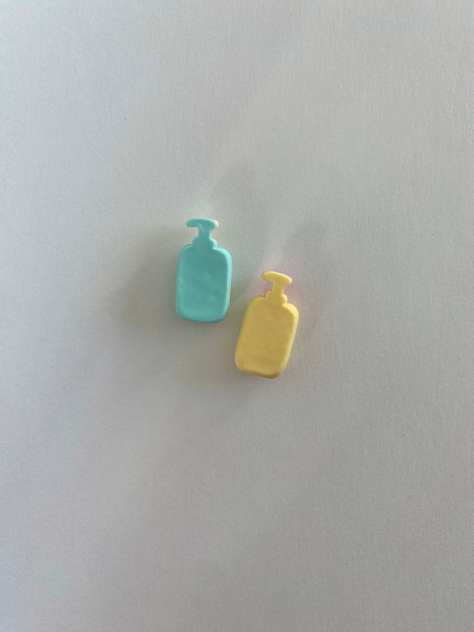 Schampoflaska Tvål Miniatyr - Dekoration till Dockskåpet