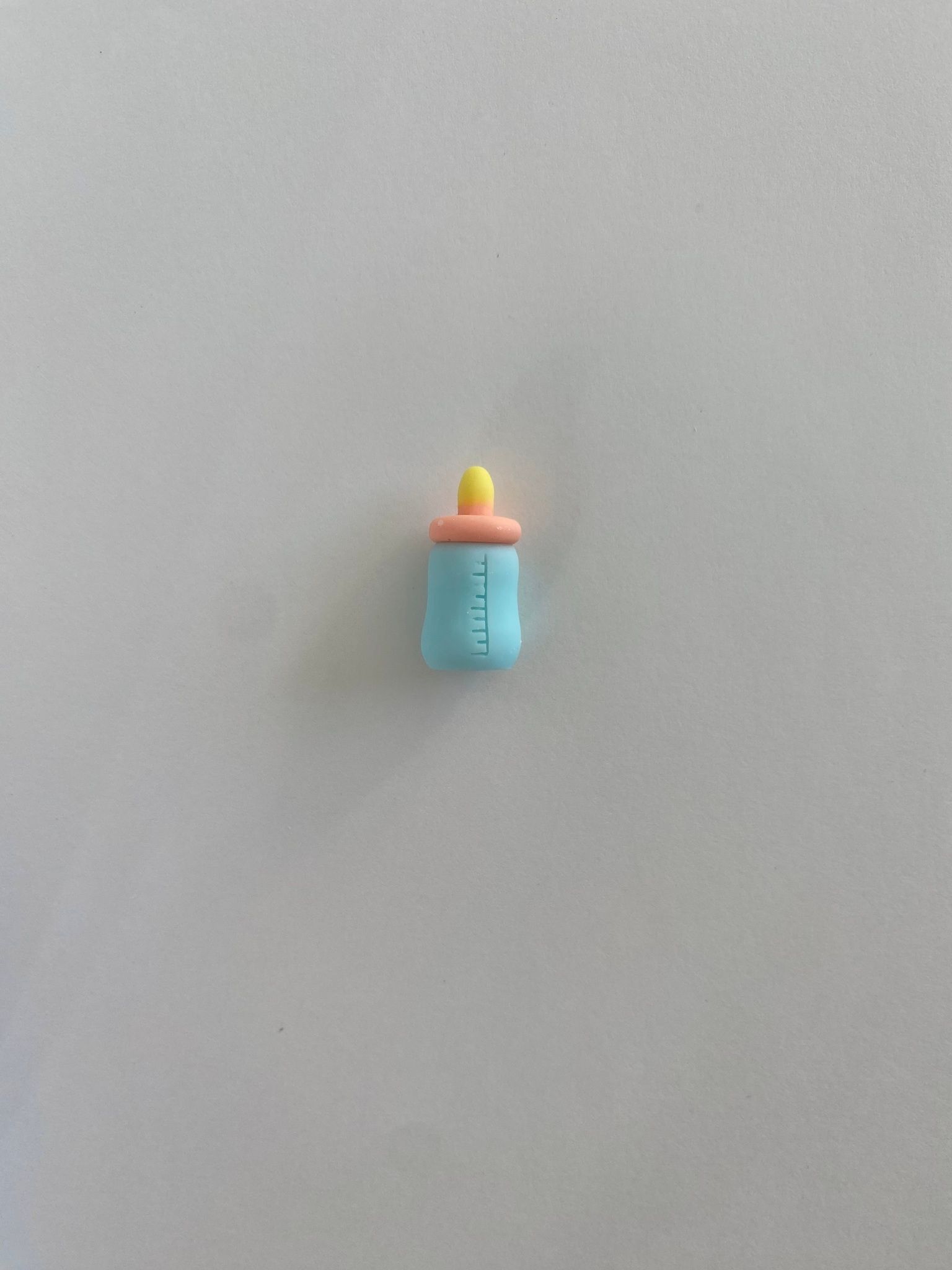 Nappflaska Miniatyr Dekoration till Dockskåpet Blå