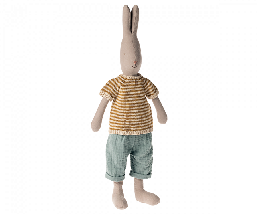 Maileg Kanin Strl 3 - Rabbit med Brun Stickad Randig Tröja och Blå Byxor