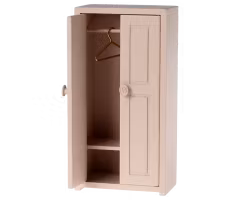 Maileg Liten Garderob med Tre Galgar - Light Rose Rosa