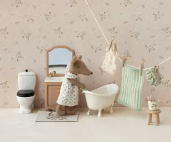 Maileg Litet Badrumsskåp Handfat med Spegel och Skåp Rosa