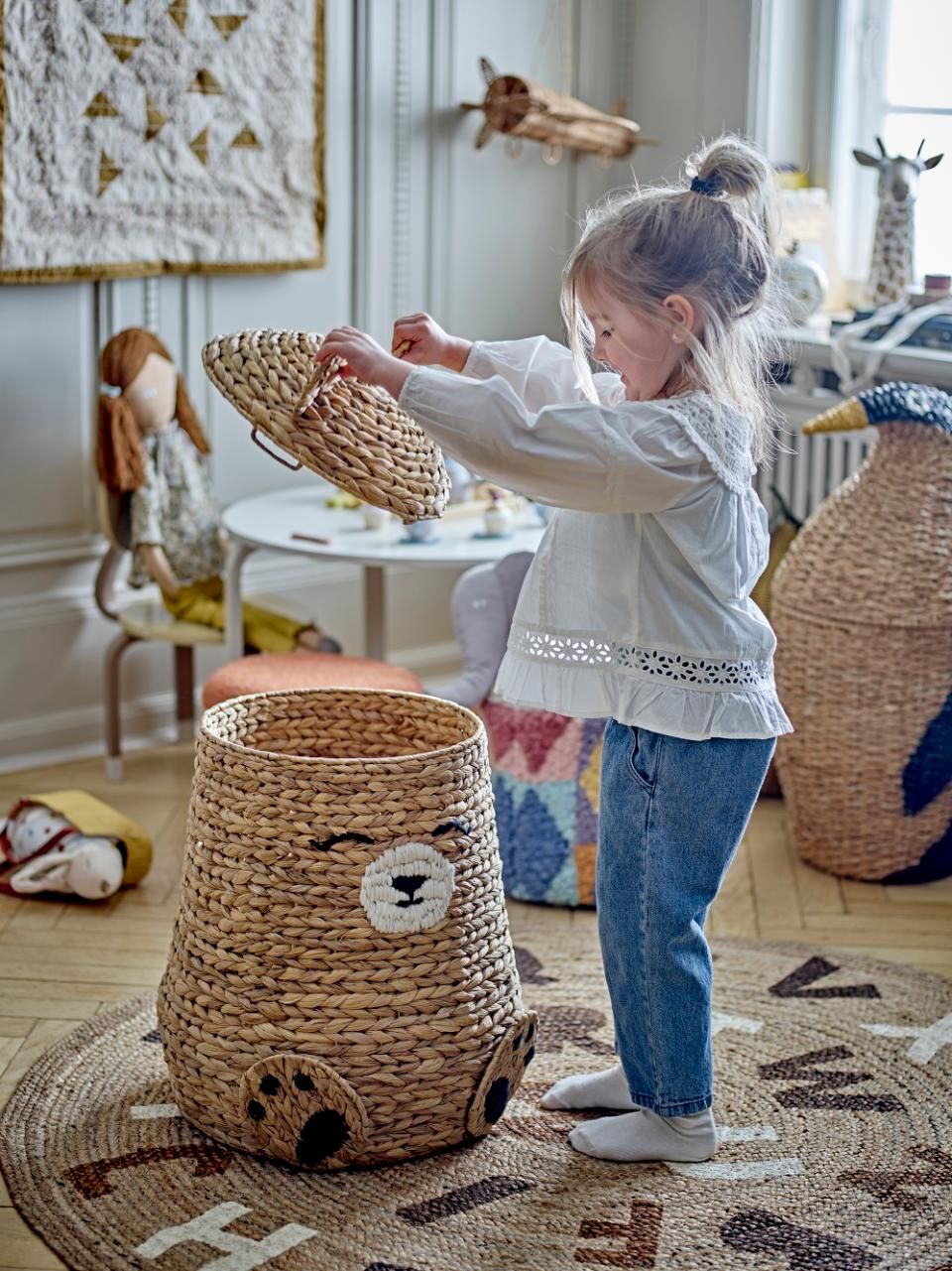 Bloomingville Förvaringskorg Med Lock Björn - Timone Basket Natur Beige Nalle Leksaksförvaring Naturmaterial Dekoration till Barnrummet