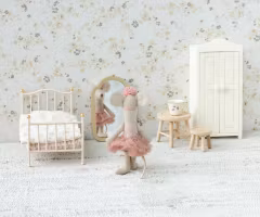 Maileg Ballerina Lillasyster Mus med Ballerinakjol och Hårband - Rosa