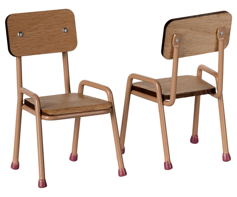 Maileg Set med Bord och Två Stolar till Mus
