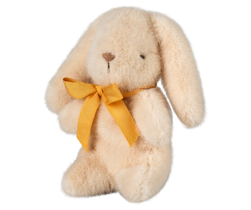 Maileg Liten Kanin i Plysch med Gul Rosett Vit - Cream Bunny Mini med Gul Rosett