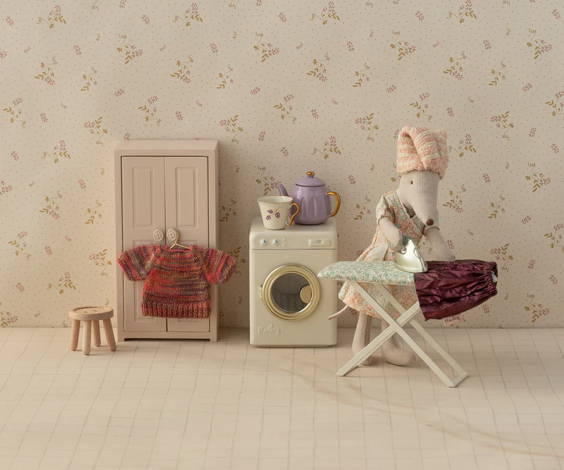 Maileg Kläder till Mamma Mus - Stickad Melerad Blus och Glansig Kjol