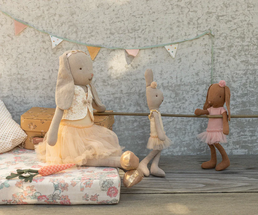 Maileg Vimpelgirlang Dekoration till Dockhuset - Små Vimplar Mini Girlang 108 cm