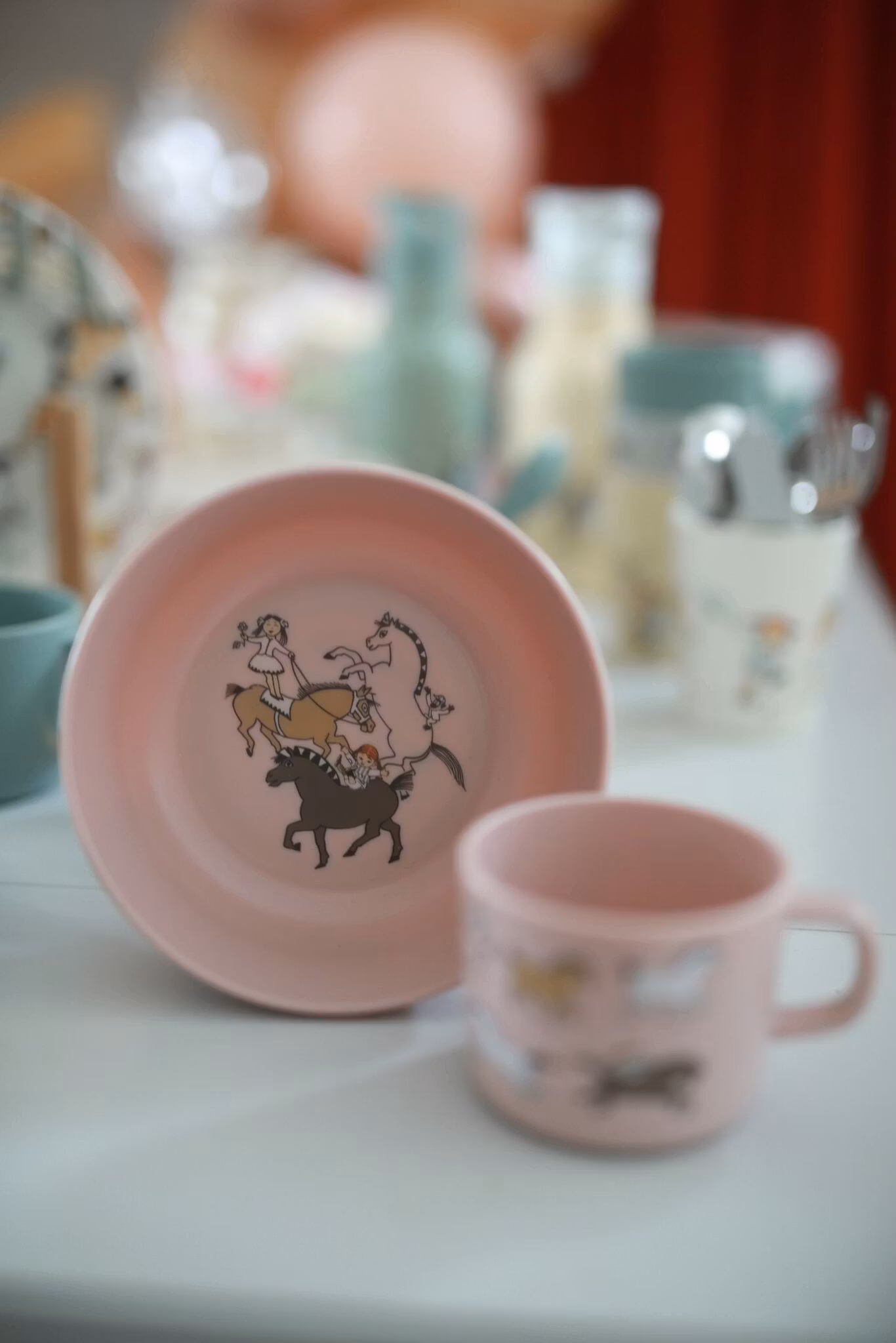 Mugg med Öra Pippi Långstrump Rosa Astrid Lindgren Rätt Start Pippi Cirkus Barnmugg