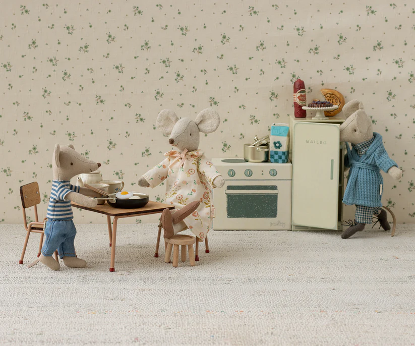 Maileg Stol till Mus - Dark Powder Rosa Trä