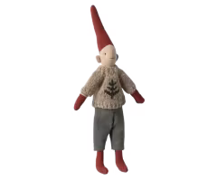 Maileg Pixy Tomte med Magneter Storlek 1 Pojke med Stickad Tröja och Röd Luva