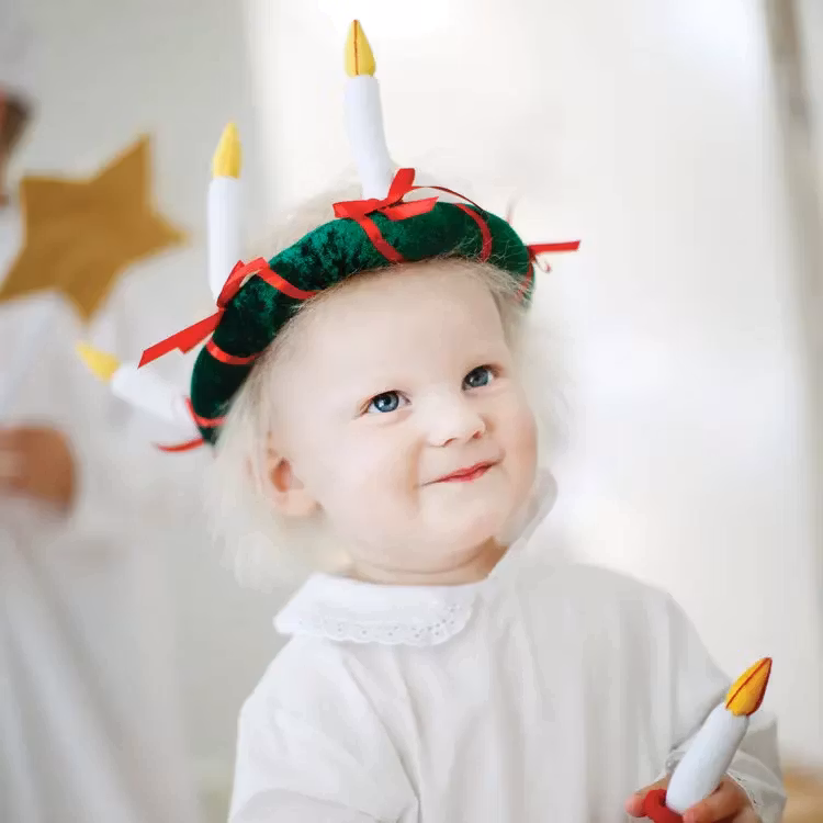 Oskar & Ellen Mjuk Luciakrona i Tyg