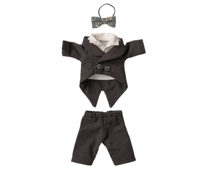 Maileg Kläder till Pappa Mus Brudgum - Kostym med Frack , Vit Skjorta och Fluga Bröllopskläder - Maileg S/S-26