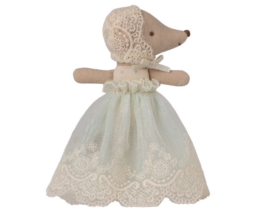 Maileg Baby Mus Sleepy / Wakey med Spetsklänning och Hätta Dop Mint Blå - Maileg S/S-26