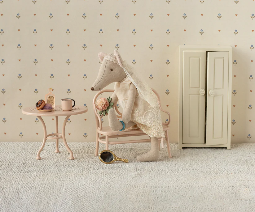 Maileg Kläder till Mamma Mus - Brudklänning med Slöja och Brudbukett - Maileg S/S-26