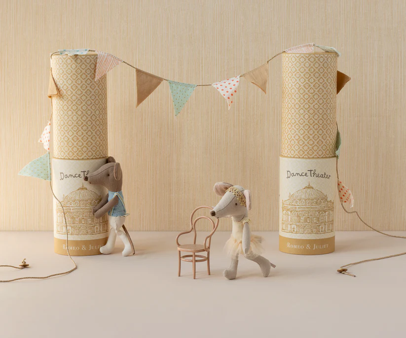 Maileg Storebror Dansmus i Ask med Ställ - Romeo & Julia Maileg A/W -25