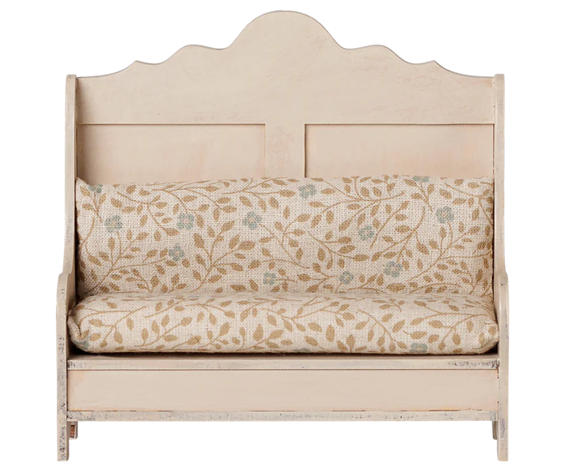 KOMMER I OKTOBER Maileg Vintage Kökksoffa till Möss - Sand med Blommig Dyna - Maileg A/W - 26