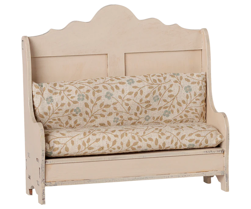 KOMMER I OKTOBER Maileg Vintage Kökksoffa till Möss - Sand med Blommig Dyna - Maileg A/W - 26