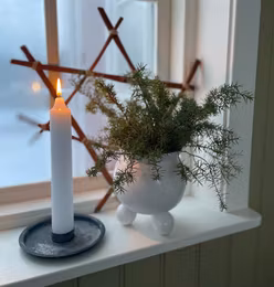 Kruka med Kulfötter Liten Vit