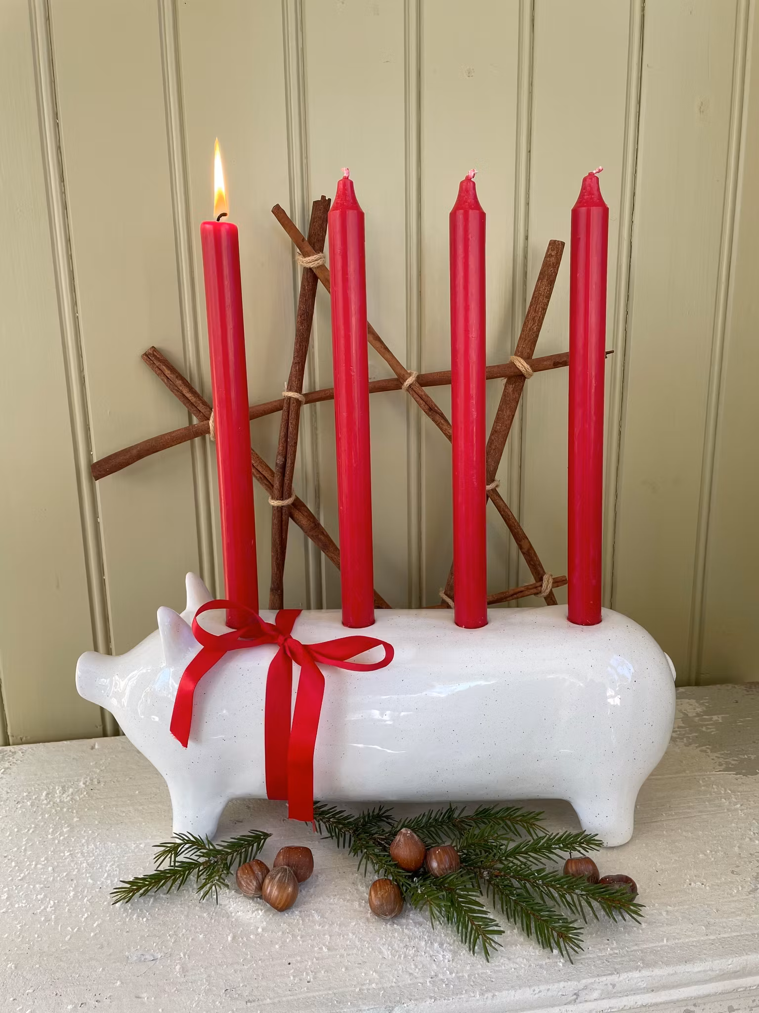 Ljusstake Gris Vitmelerad