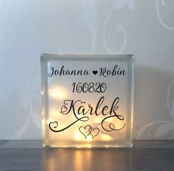 Glasblock Kärlek med namn och datum
