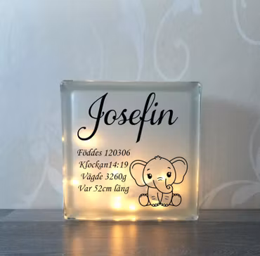 Glasblock Elefant – personligt födelseblock