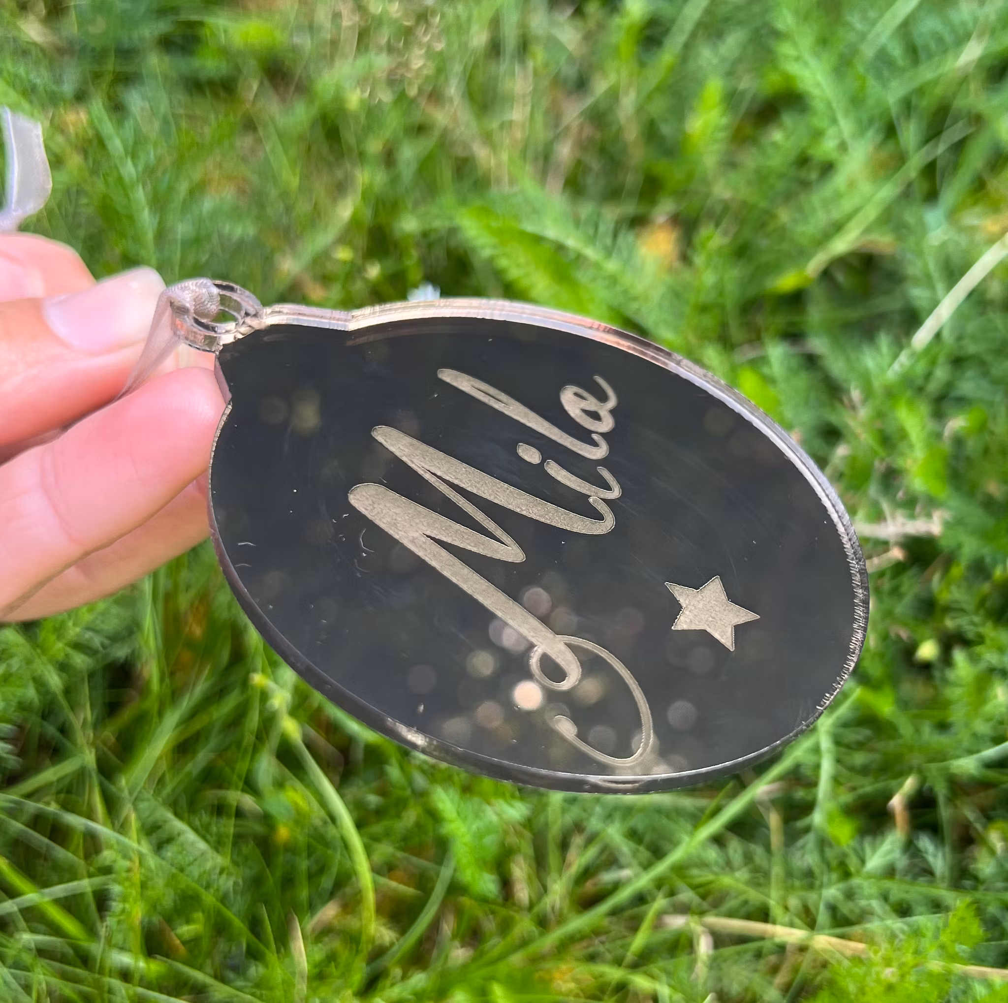 Julkula med namn och symbol
