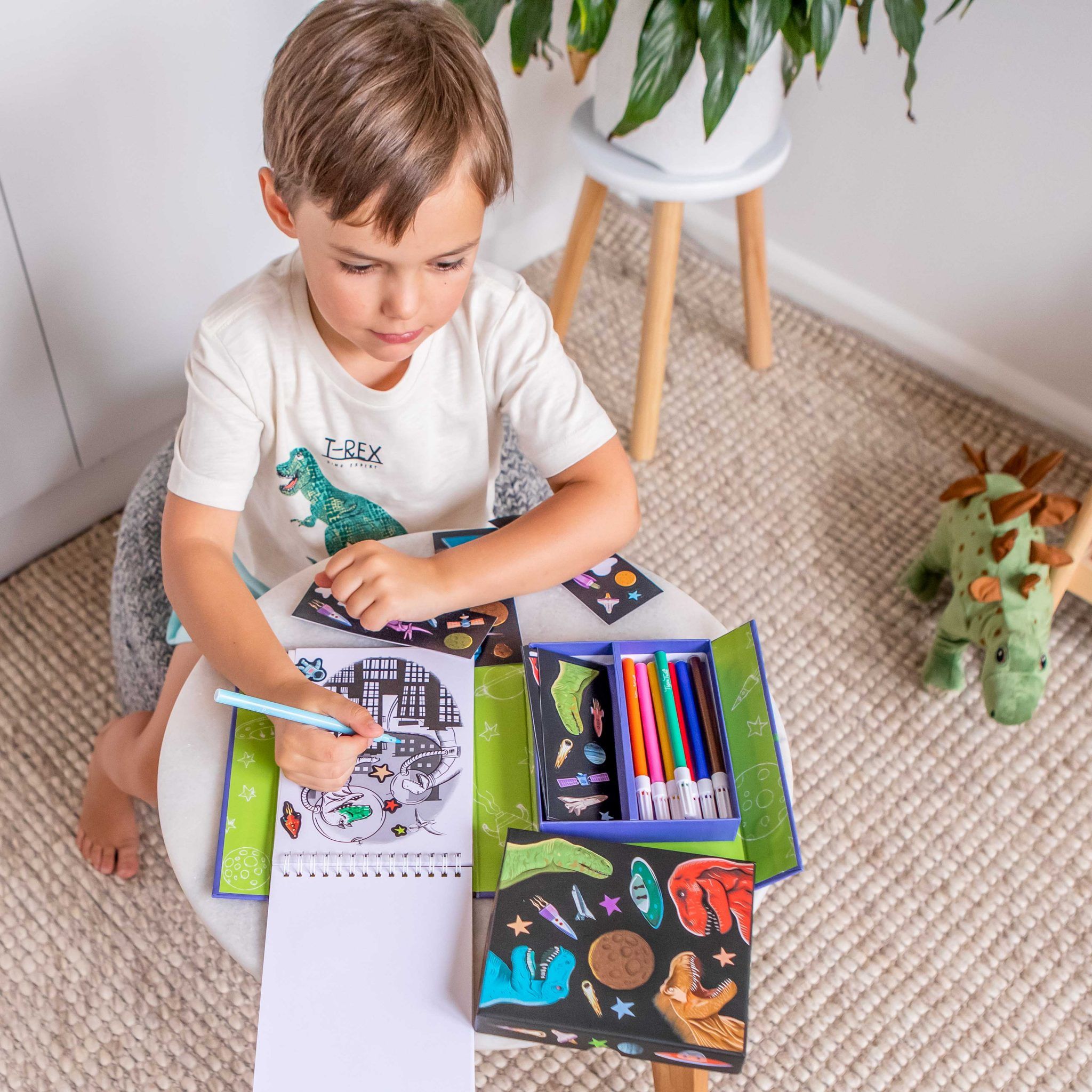 Coluring Set Dino in Space - TigerTribe