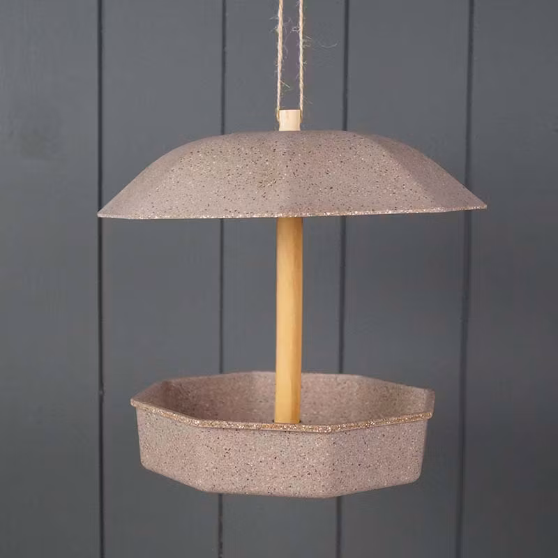 Earthy Mealworm Feeder - Nut Husks