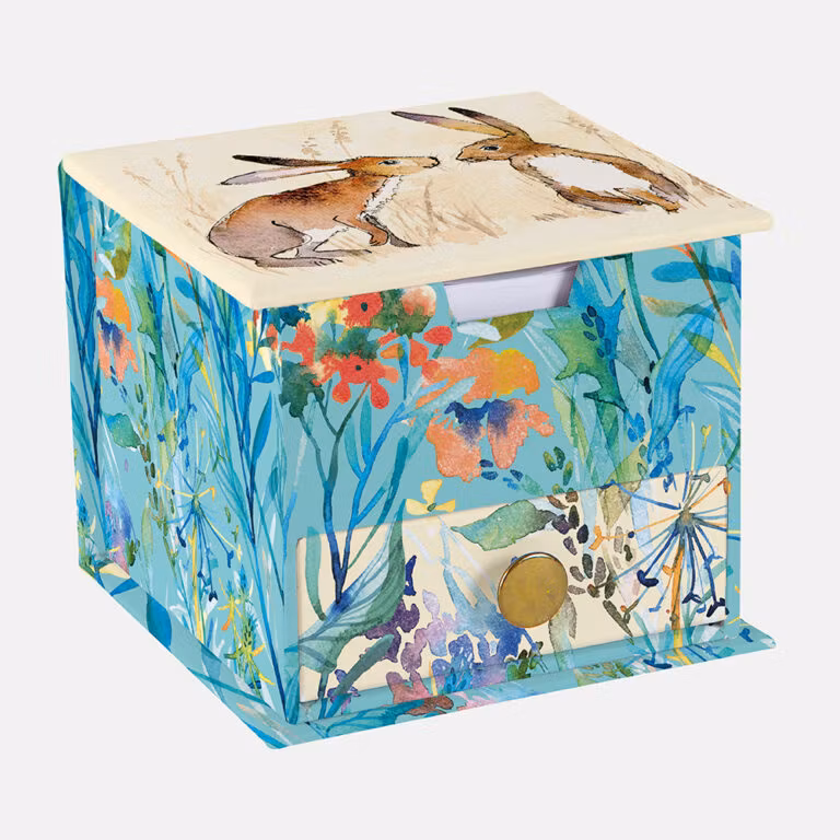 Kissing Hares Memo Cube