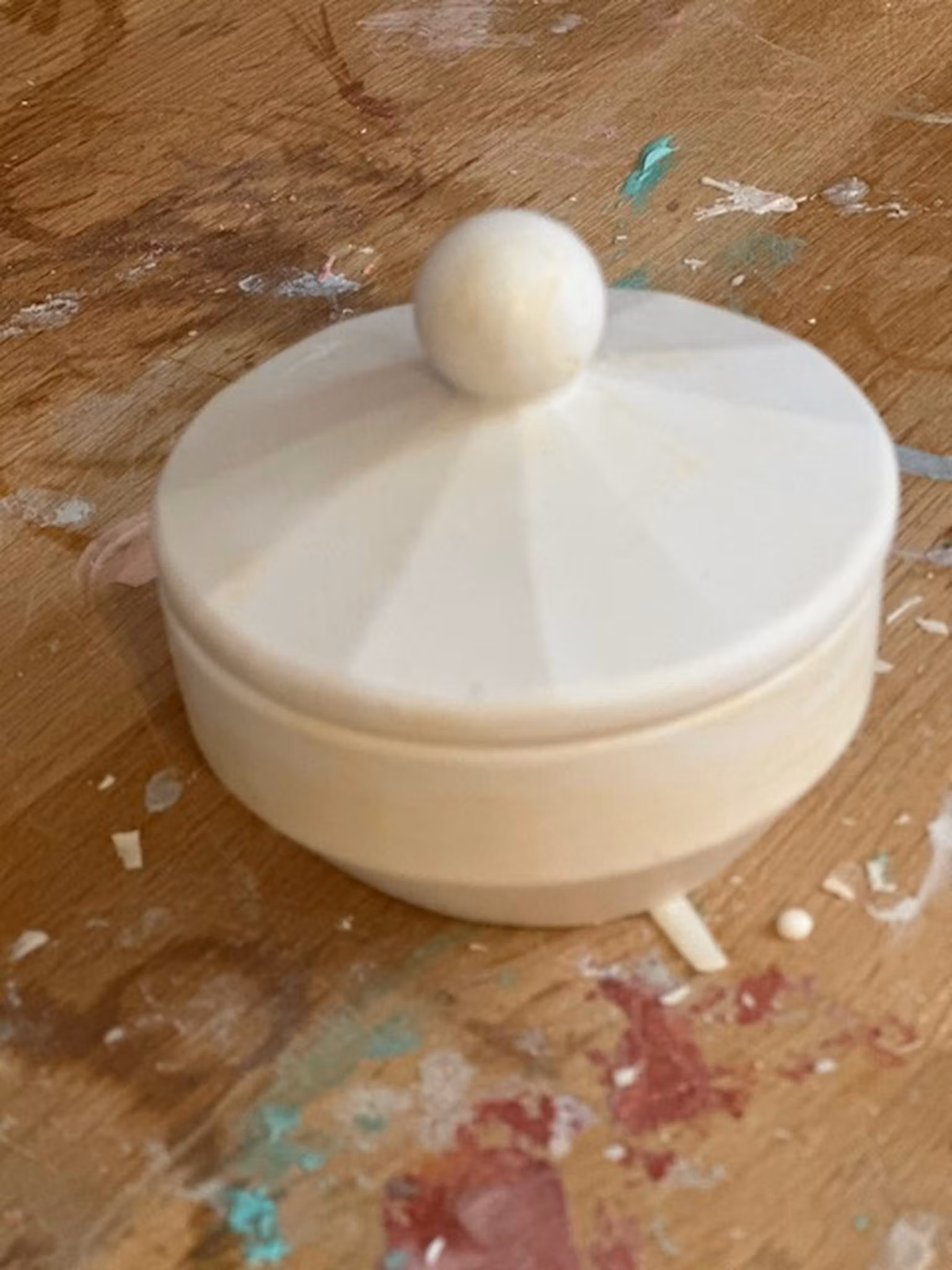 Silikonform liten rund burk med lock