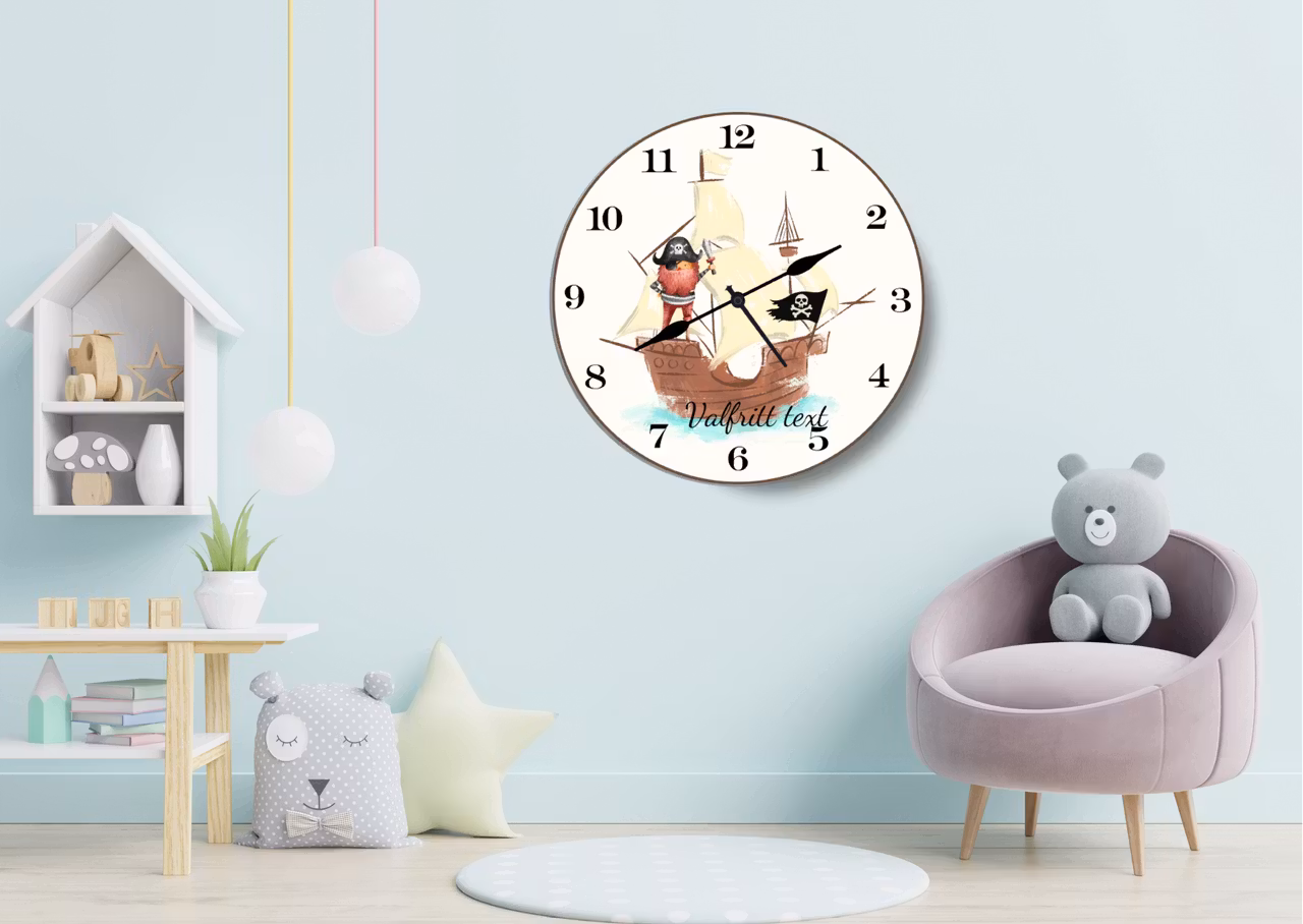 Väggklocka "Pirat"