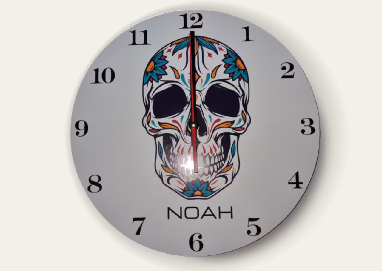 Cool - väggklocka till tonårigs rum