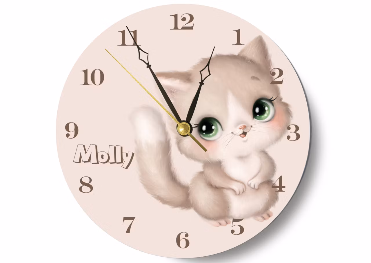 söt -katt-mönstrad-väggklocka-för-barn