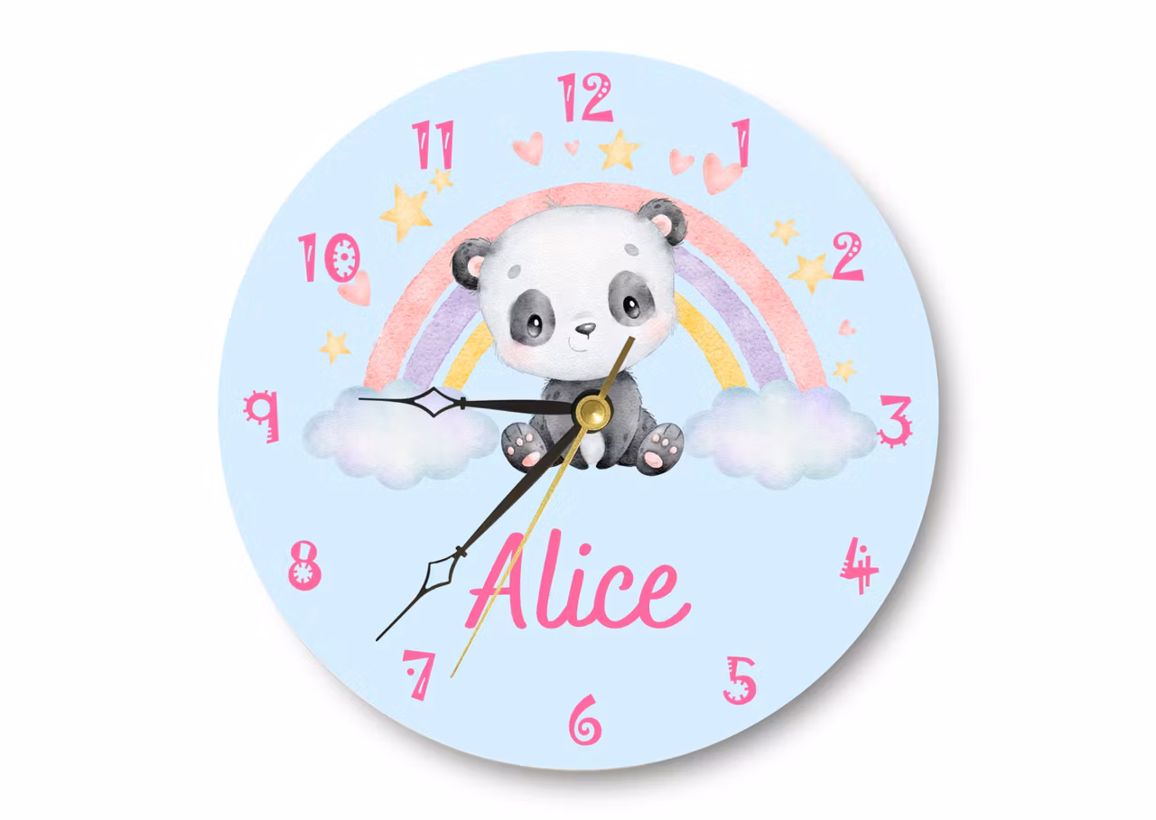 Väggklocka till barnrum - Regnbåge