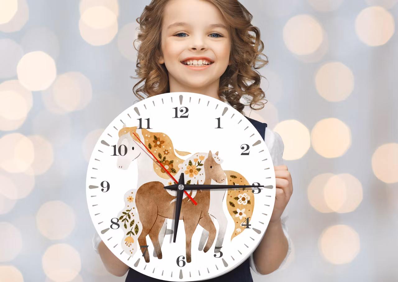 Väggklocka till barnrum - Hästar