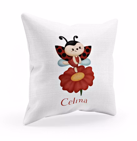 Personligt kuddfodral för barn med nyckelpigamotiv