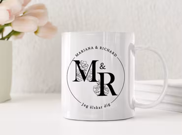 Personlig kärleksmugg med namn och Jag älskar dig-text – perfekt present till din älskade