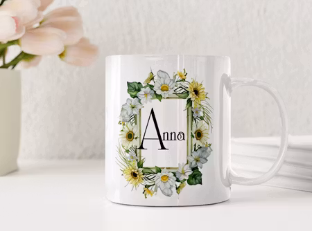 Personlig mugg med namn – Blommig kaffekopp i klassisk stil