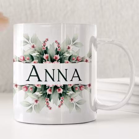 Personlig mugg med namn och rosor – elegant blom-mugg i pastell