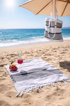 Hamamhandduk med tillhörande totebag från Maison Trique
