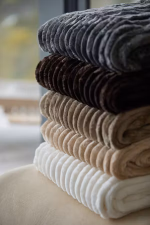 Pläd Cozy med knäppning - 411360